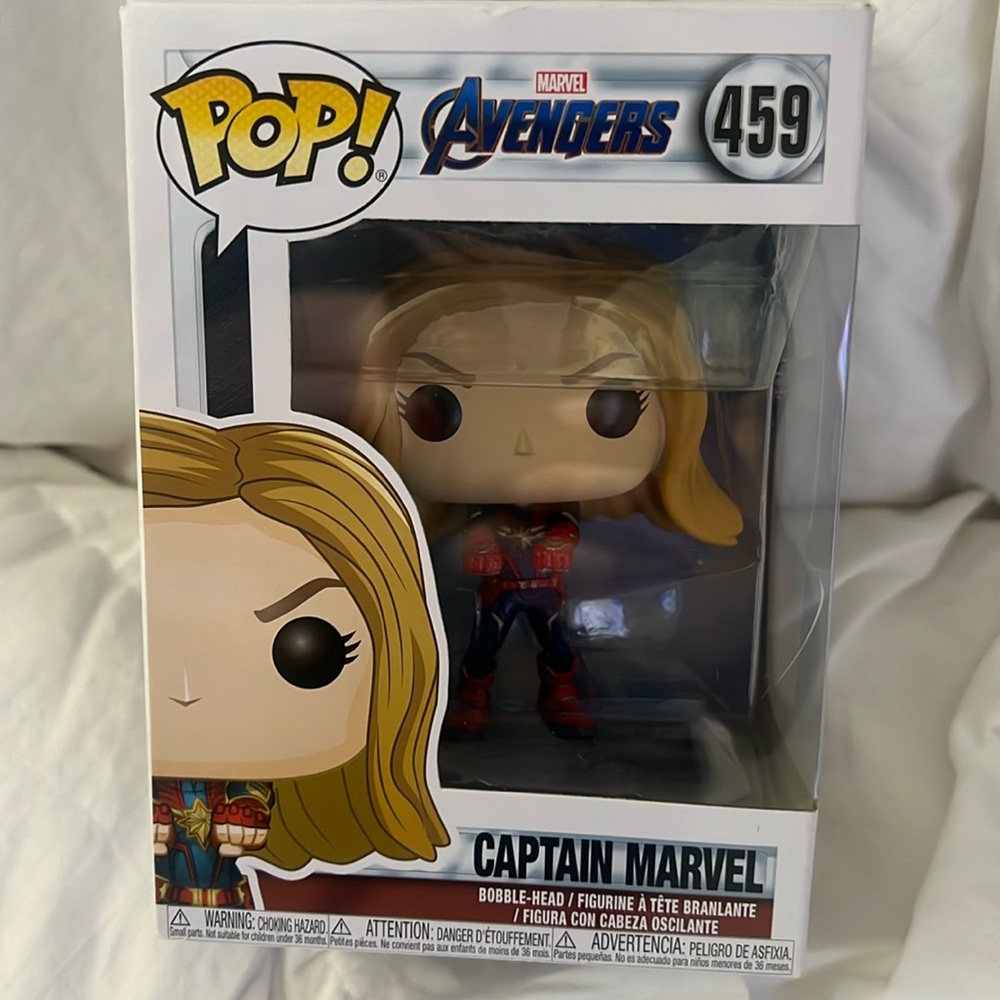 *BNIB* Captain Marvel Girl